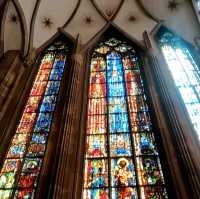 🇫🇷 프랑스 🇫🇷 에서 이쁜 ⛪ 성당보고 맛있는 🍞 빵투어하는 여행기