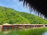 นอนแพกลางน้ำ ที่ Lake Heaven Resort💦
