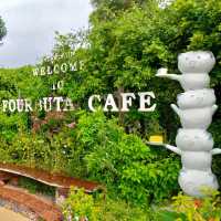 Fourbuta Cafe  นครนายก