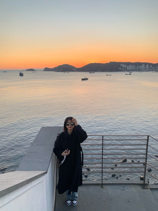 [부산] 노을은 항상 감동이지만 흰여울길에서 보면 더 ..!🥺🧡