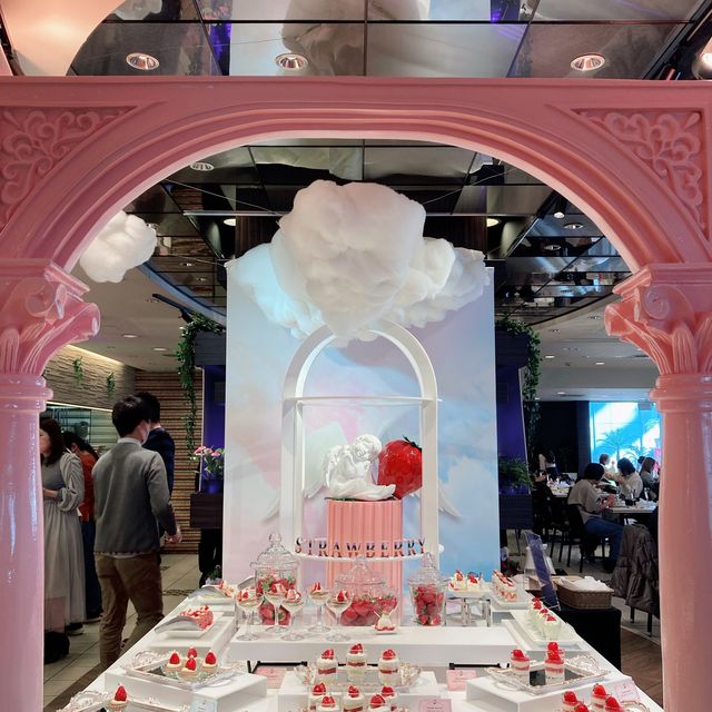 ＼贅沢いちごビュッフェ🍓／ANAクラウンプラザホテル福岡
