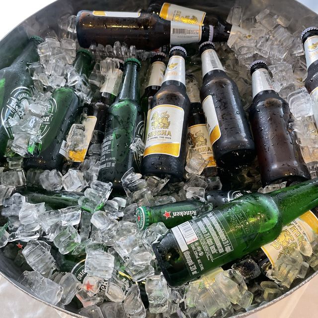 BKK Millennium Hilton lounge 