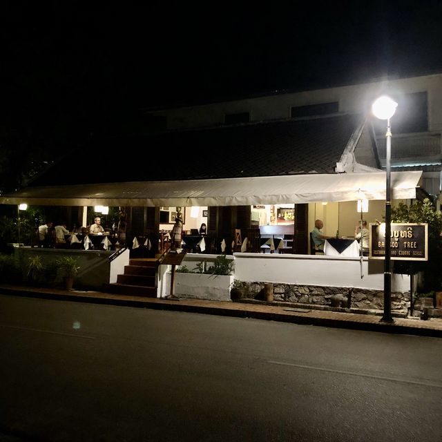 Restarant on the Namkharn river 