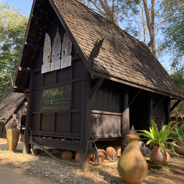 พิพิธภัณฑ์บ้านดำ เชียงราย
