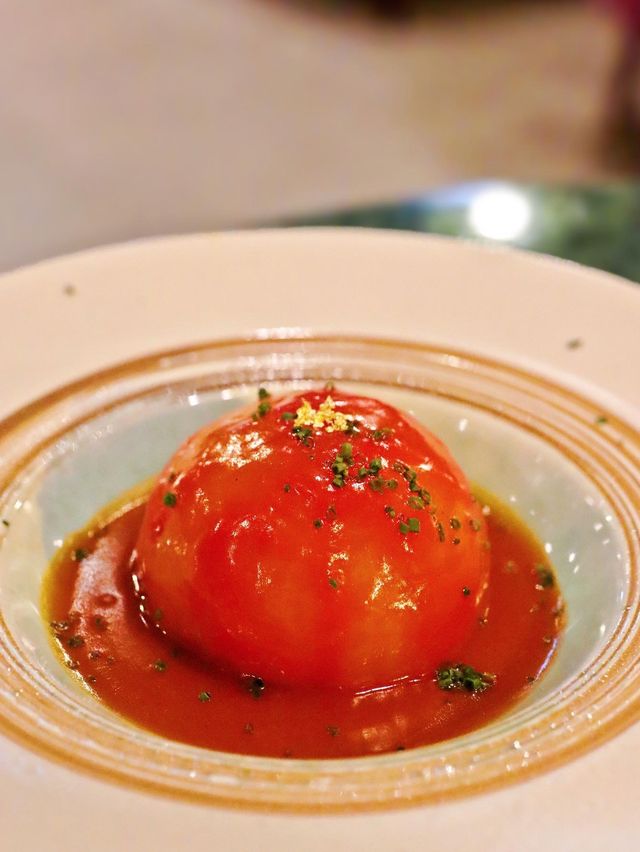 古典優雅。復古風格。中式佳餚 食物質素有要求,餐廳都經過精挑細選 希望食得又睇得,餐廳仲可以打卡影靚相 一舉兩得🥰 今晚再同蝦子餅撐枱腳 鍾意食中菜嘅蝦子餅大讚今晚呢餐飯 食到舔舔脷 餐廳環境充滿古 古典優雅。復古風格。中式佳餚 食物質素有要求,餐廳都經過精挑細選 希望食得又睇得,餐廳仲可以打卡影靚相 一舉兩得🥰 今晚再同蝦子餅撐枱腳 鍾意食中菜嘅蝦子餅大讚今晚呢餐飯 食到舔舔脷 餐廳環境充滿古