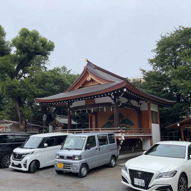 【喧騒を忘れる荘厳な雰囲気〜品川神社〜】
