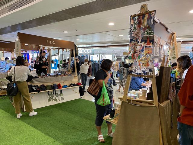 德福廣場森動市集