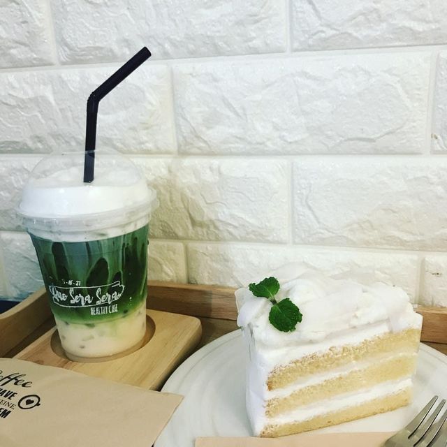 White house Cafe & Bistro  Yala