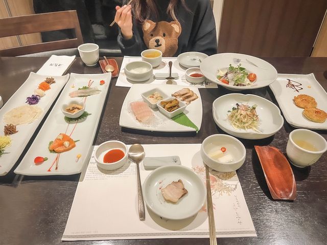 강남 식도락여행, 분위기 좋은 곳에서 특별한 데이트!