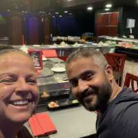 Yummy sushi lounge 