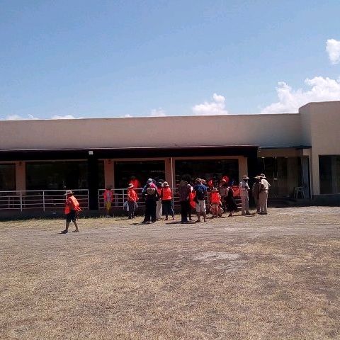 Savannah park  restaurant & camping naivasha 