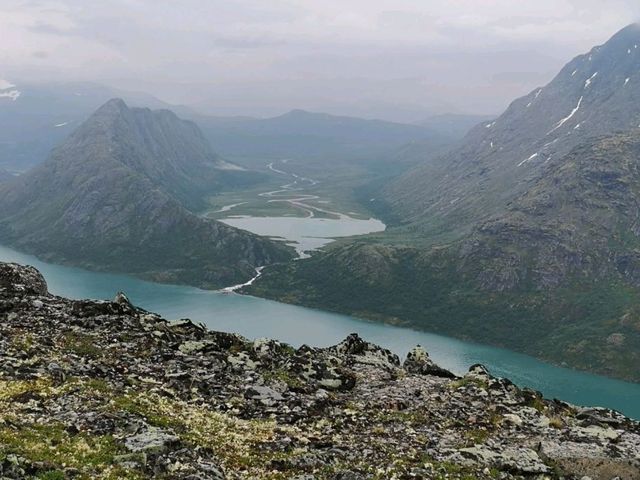 The hiking in Besseggen, Norway