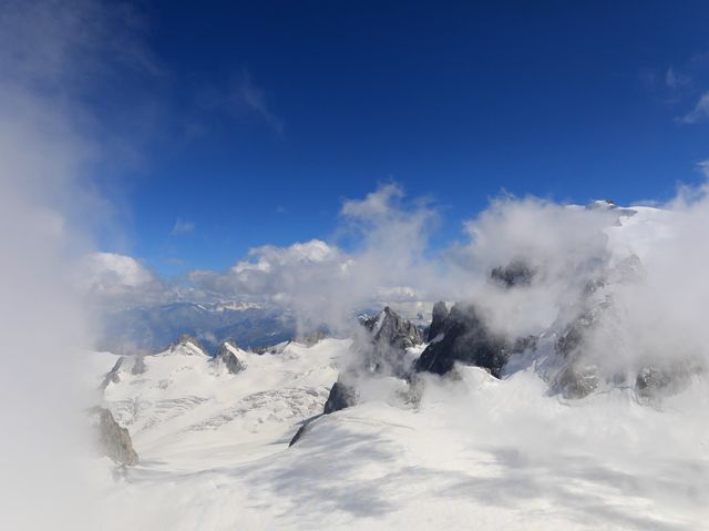 阿爾卑斯山法國南針峰
