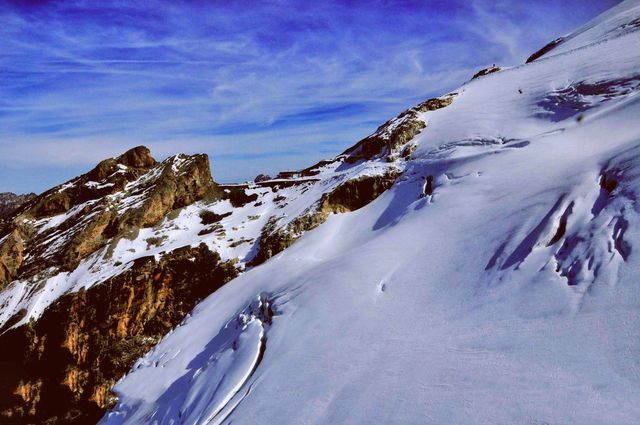 Take my dad to explore the millennium glaciers of the Alps.