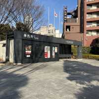 【東京】都会の中に現れる自然と美しい建築
