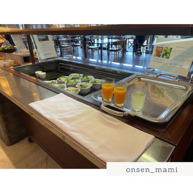 朝ごはんは、野菜多めのビュッフェが嬉しい🍱