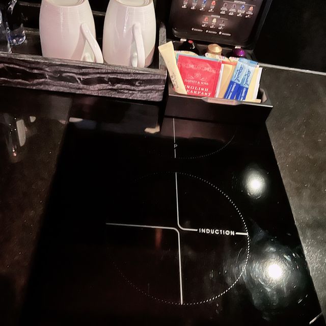 去酒店煮飯仔chill住食