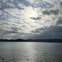 海も夕日も美しい、絶景だらけの崎原ビーチ
