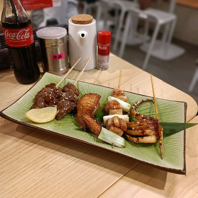 旺角新開霸氣串燒餃子店