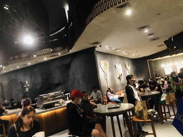 Great ambience Starbucks in SM North Edsa