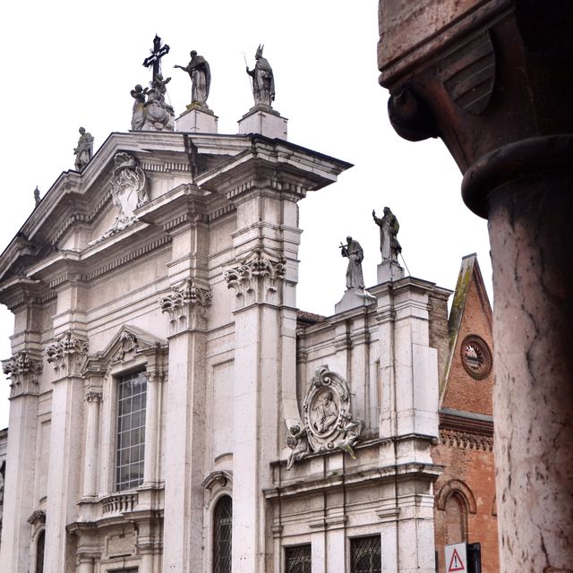 意大利 Mantova🔶 Duomo - Cattedrale di San Pietro