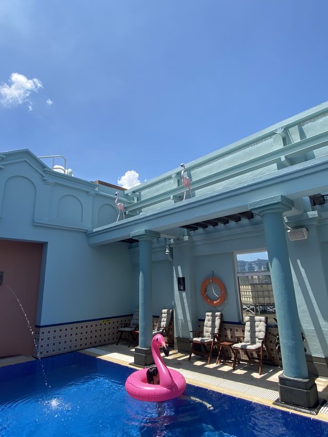 打卡一流的泳池酒店