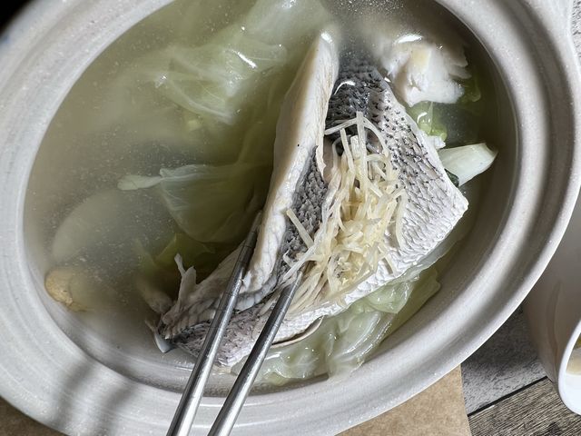 米其林必比登推薦，雙月食品社（光復店外帶外送店）