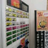 【福岡市】観光客も並ぶ🎵有名店「天麩羅✨ひらお」