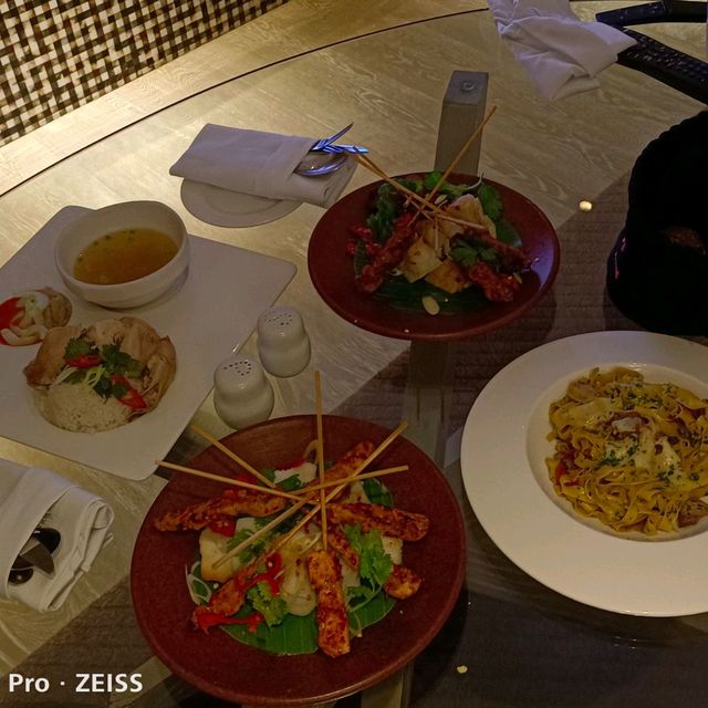 峇里島水明漾W酒店In room dining 