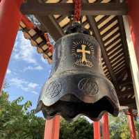 蓮花上的十字架