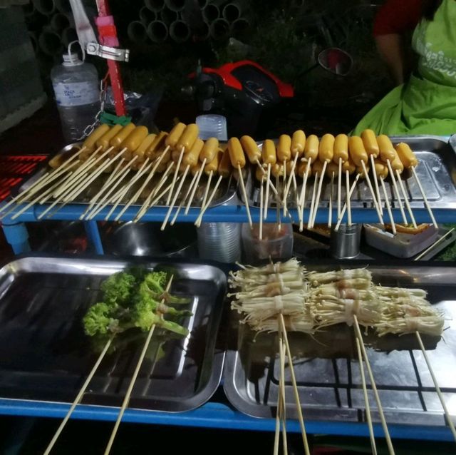 หมาล่าอินดี้ รสเด็ดกระสัง หมาล่าอินดี้ รสเด็ดกระสัง