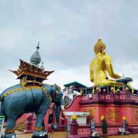 สามเหลี่ยมทองคำ (Golden Triangle)

