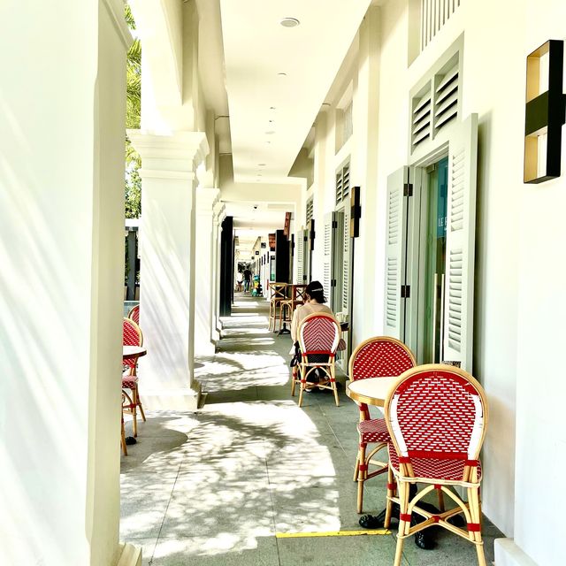 Beautiful Mess Hall in Sentosa 