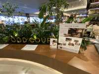 バスターミナル 併設ショッピングモール「みらい長崎 COCOWALK」