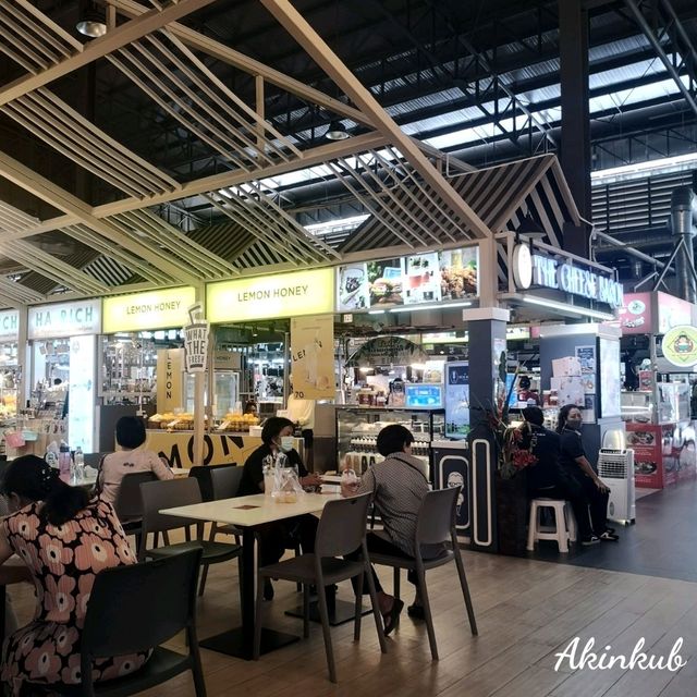 ศูนย์อาหารย่านฝั่งธนบุรี