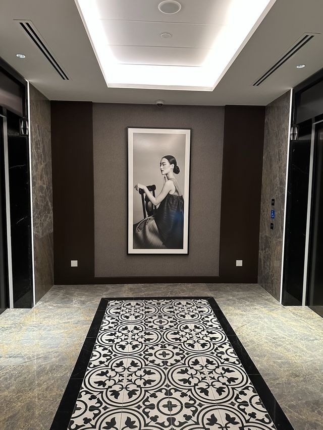 Grand Park City Hall Premier Room 653