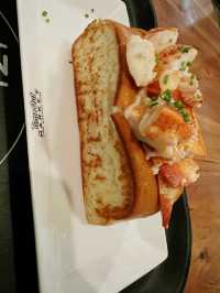 Best Lobster Roll