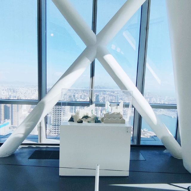 Sky Art Centre 