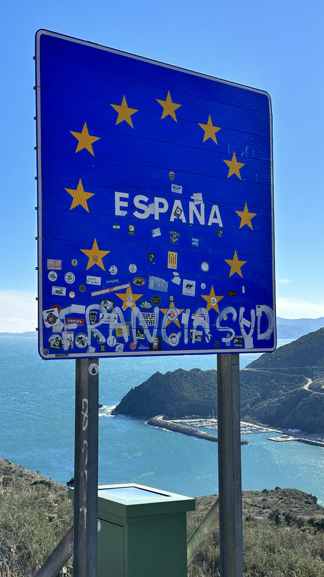 Borderline between Spain and France.