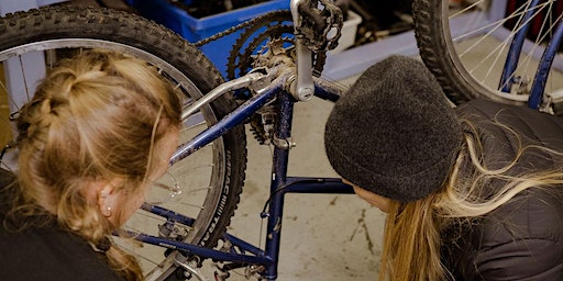 Trailside Repairs Bike Mechanics Course | Chaucer Court Workshops