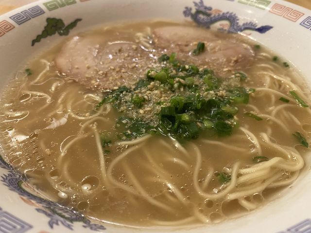 『博多王将』のとんこつラーメン