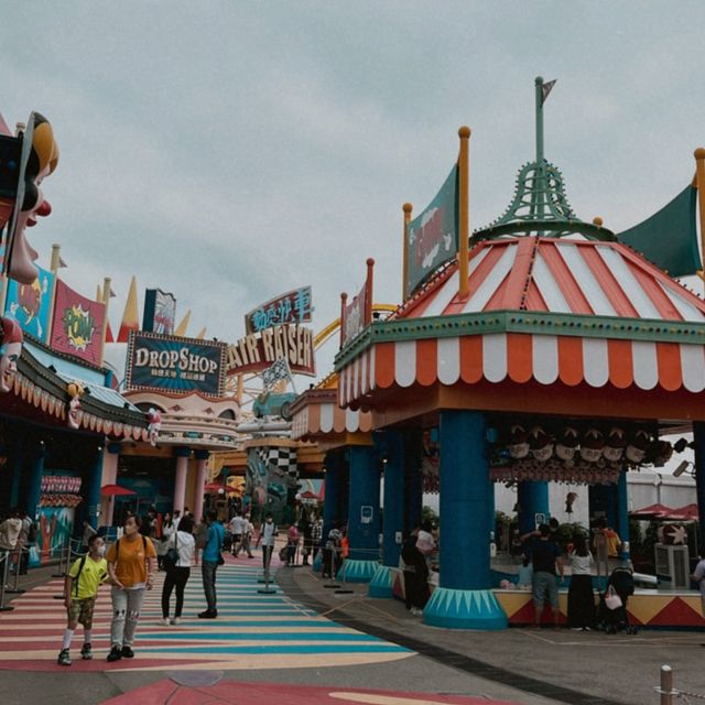 Ocean Park on weekends!