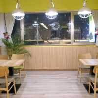 俏皮可愛的馬來西亞餐廳，板橋寵物親子友善餐廳