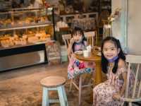 อยากกินเค้กเมื่อไหร่ ยกทั้งใจให้ Mali Cakery 🍰