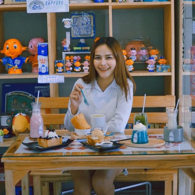 คาเฟ่ของเล่นการ์ตูนญี่ปุ่น