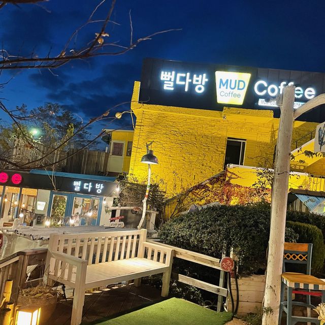 하루 푹 쉬기 좋은 인천 선재도 뻘다방 카페