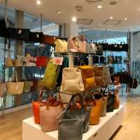 【大阪 戎橋筋商店街】かわいいバックがリーズナブルに✨✨✨
