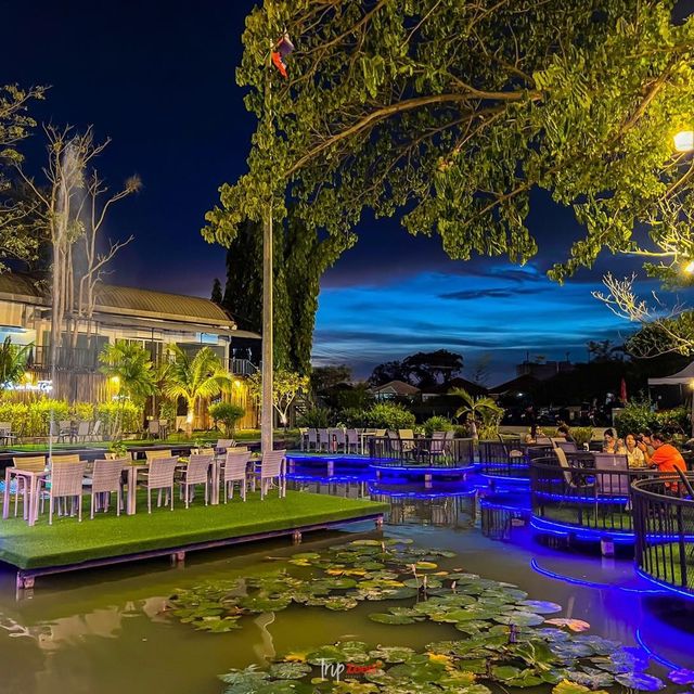 ร้านนั่งชิลยามเย็น BeerGarden พัทยา