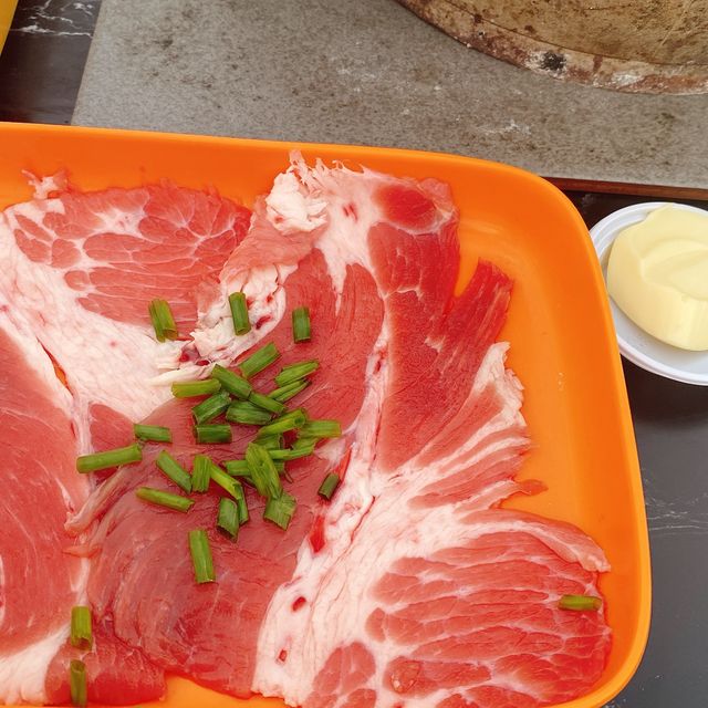 หมูกระทะวิวริมน้ำ