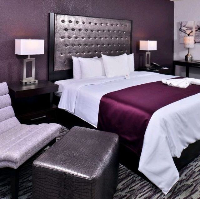 Clarion Inn & Suites Across, Orlando